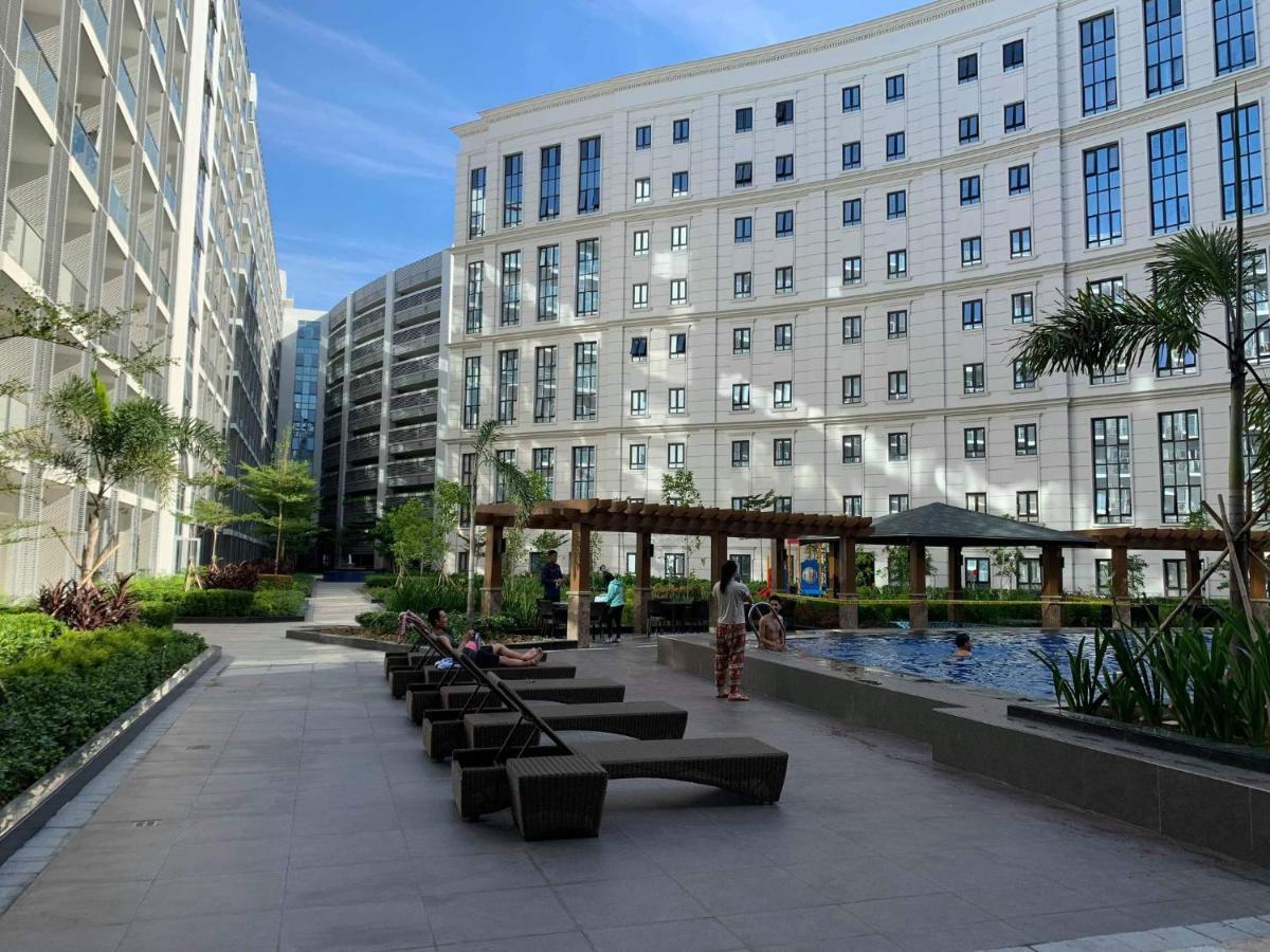 Modern And Cozy Studio Near Airport Terminal 3 Pasay Buitenkant foto
